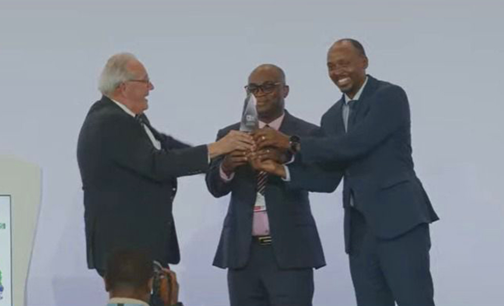 KNUST Researcher, Professor Alexander Yaw Debrah honoured with the prestigious 2025 EDCTP Dr. Pascoal Mocumbi Prize.